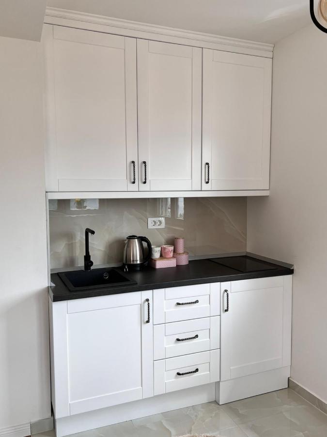 פלאב Ema Apartments מראה חיצוני תמונה