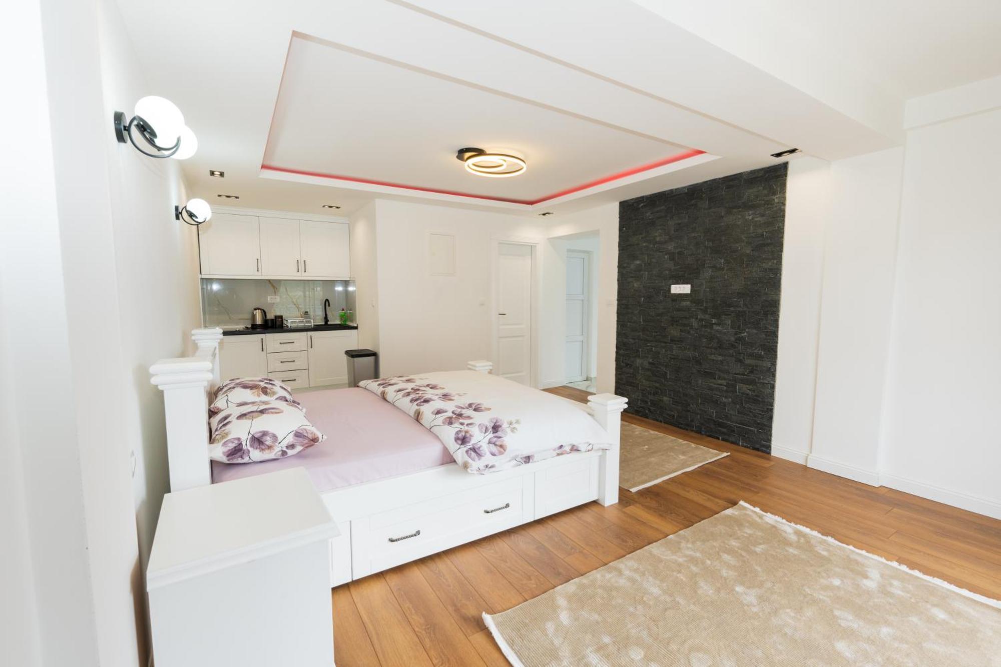 פלאב Ema Apartments מראה חיצוני תמונה